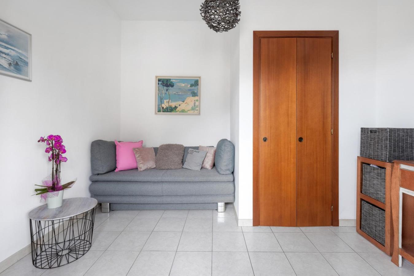 Casa Mo Lägenhet Cannobio Exteriör bild