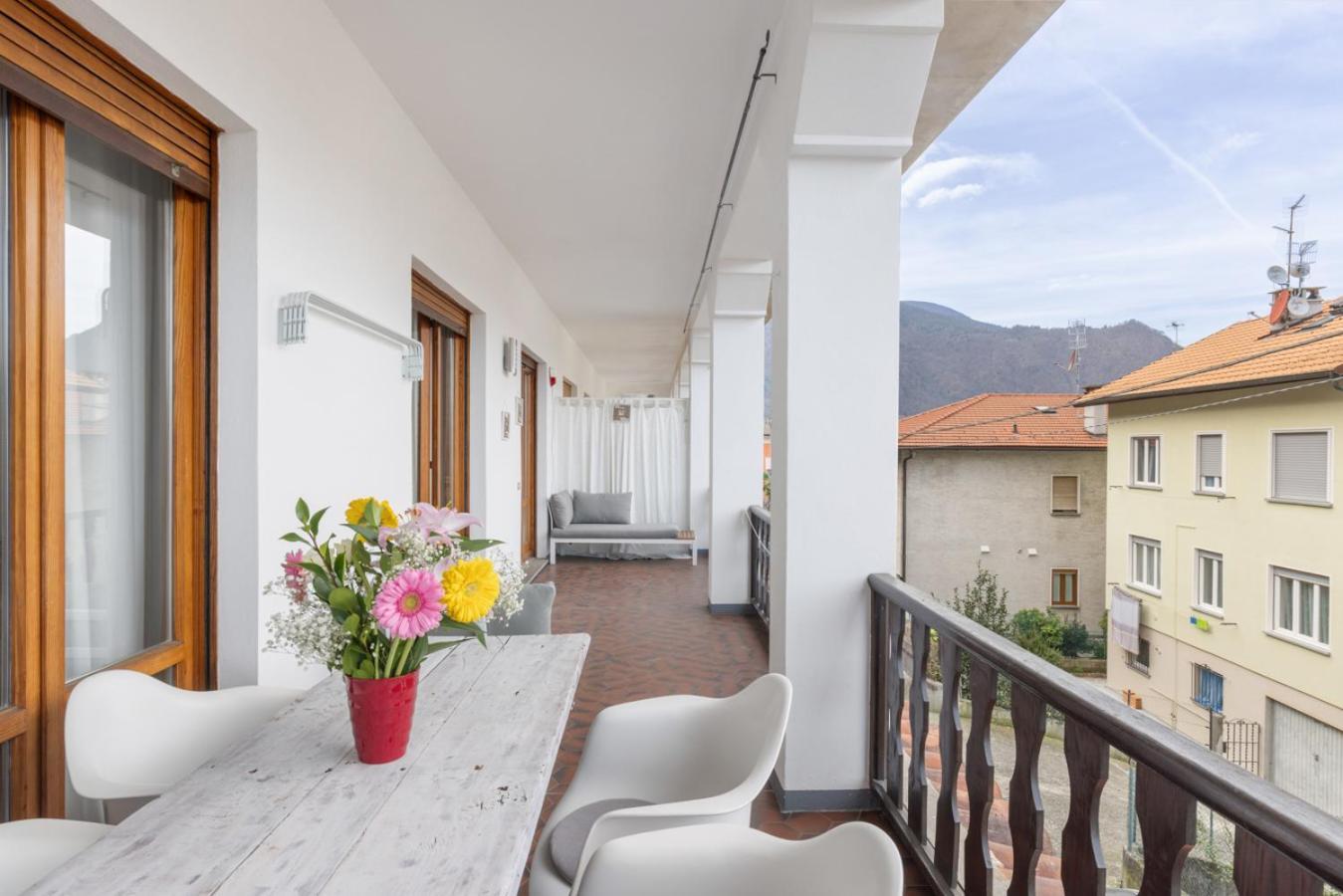 Casa Mo Lägenhet Cannobio Exteriör bild